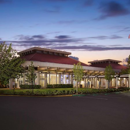 Готель Hilton Oakland Airport Екстер'єр фото