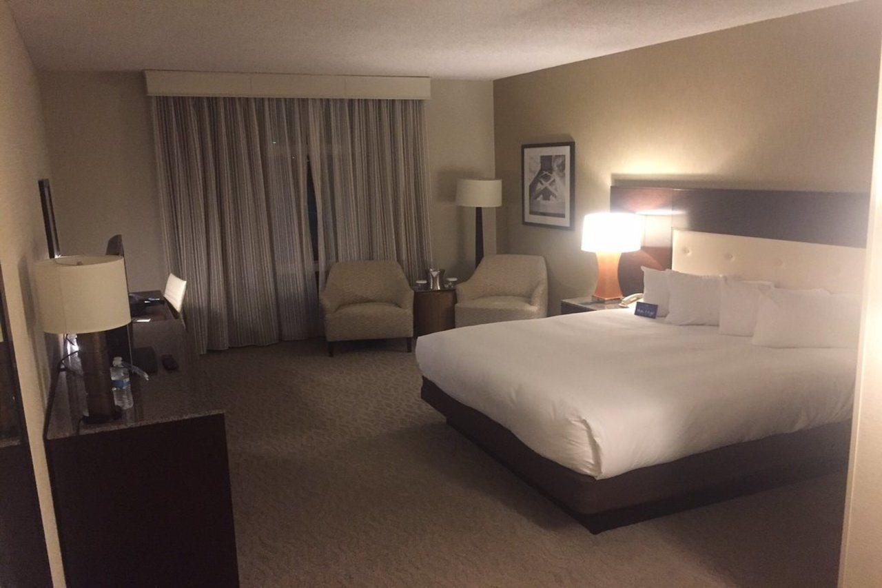 Готель Hilton Oakland Airport Екстер'єр фото