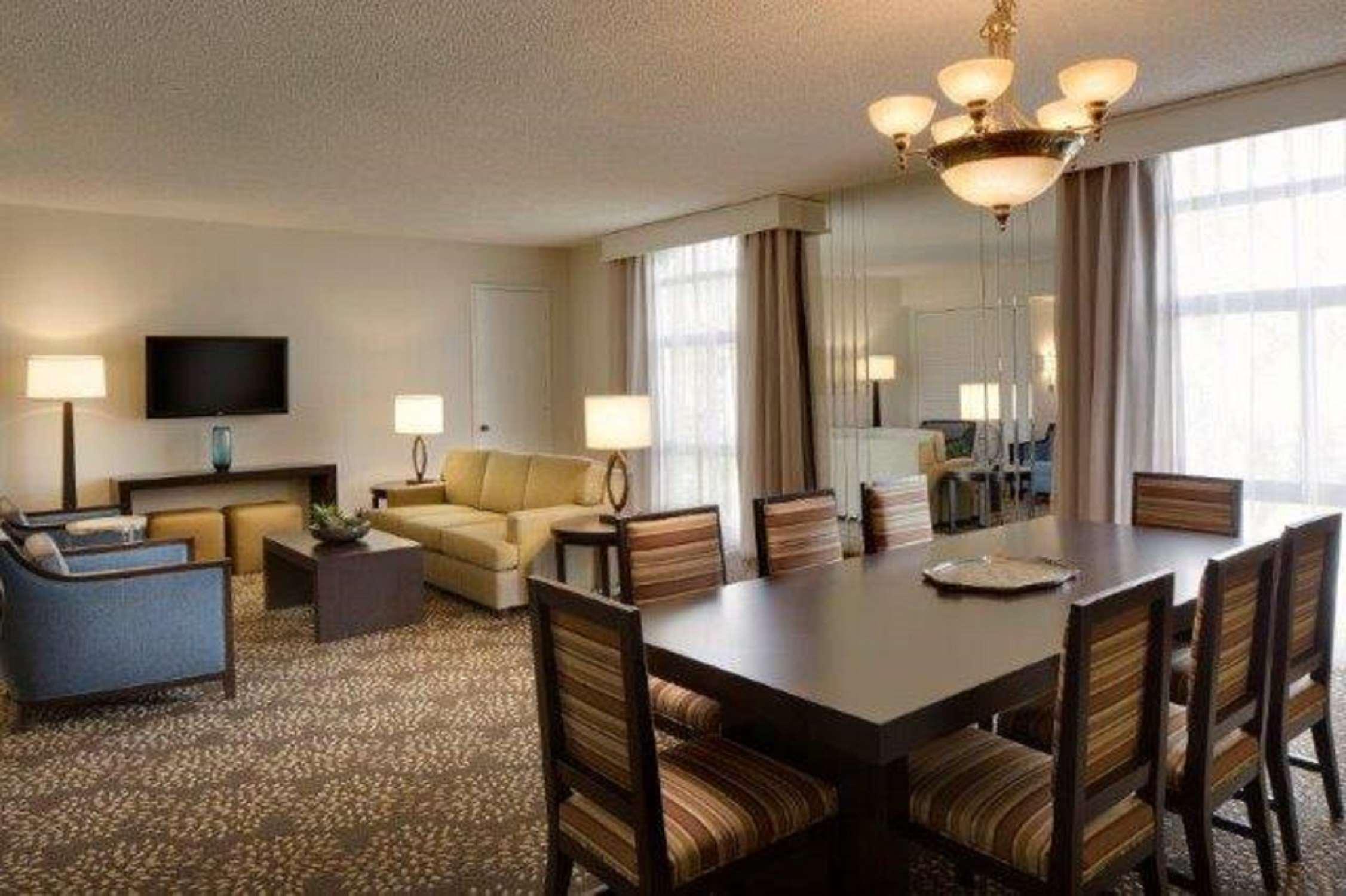 Готель Hilton Oakland Airport Екстер'єр фото