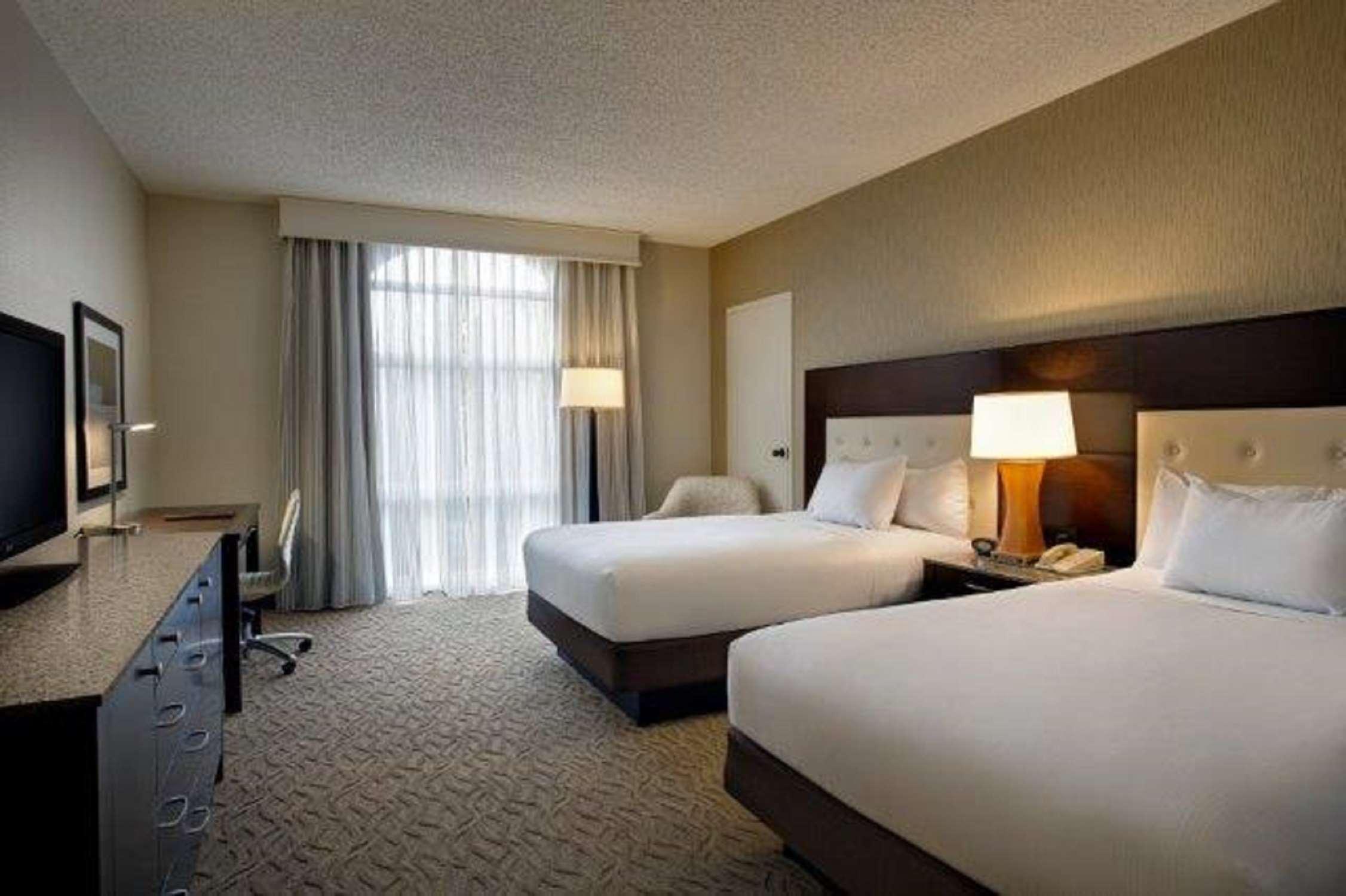 Готель Hilton Oakland Airport Екстер'єр фото